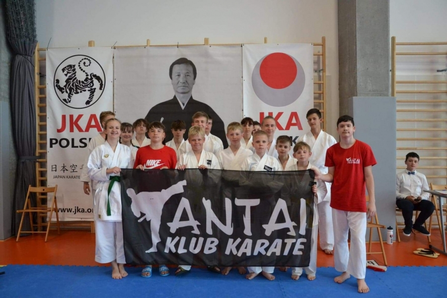 Drużyna klubu karate Antai.