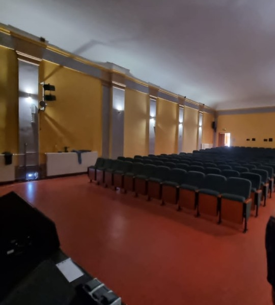Modernizacja sali kinowo koncertowej - przed remontem 2