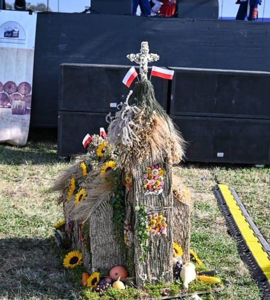 Wieniec dożynkowy sołectwa Babinek